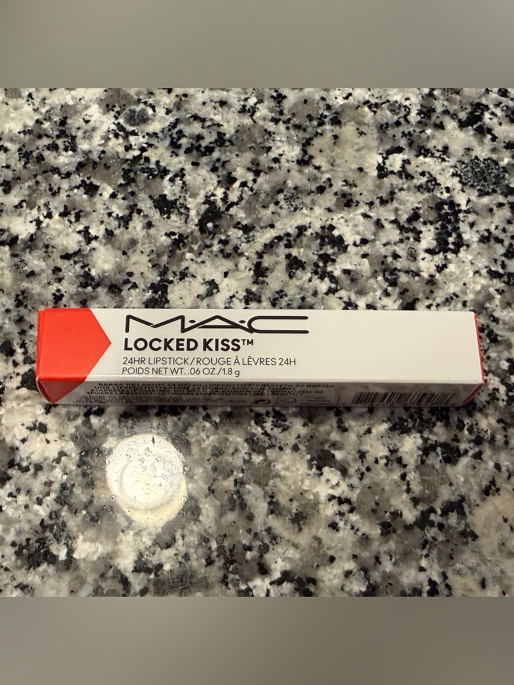 MAC Locked Kiss #81 Gutsy